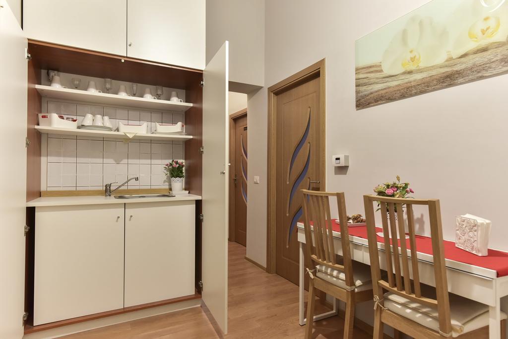 Claudia Suites Rzym Zewnętrze zdjęcie