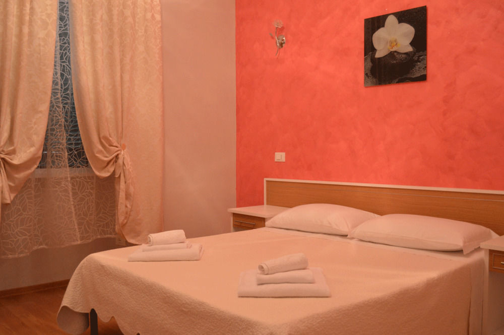 Claudia Suites Rzym Zewnętrze zdjęcie