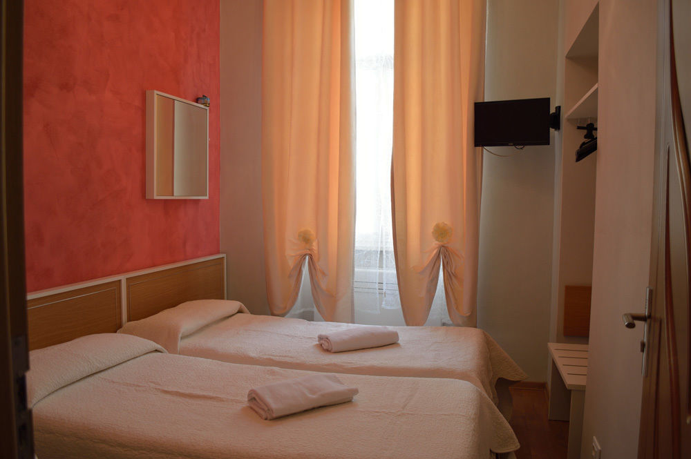 Claudia Suites Rzym Zewnętrze zdjęcie